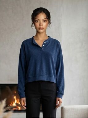 DONNI. Navy Blue Button-Trim Terry Pullover Sz M